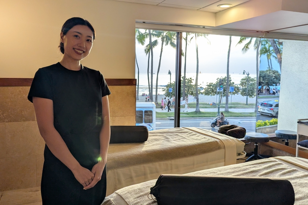 介護職からロミロミ留学。マッサージはAI時代でも人の手で行う一生モノの